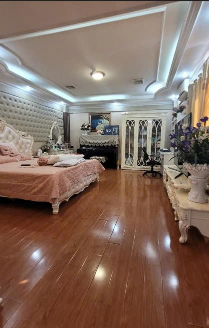 BÁN NHÀ ĐỘI CẤN BA ĐÌNH 100M2 MT 8.3M OTO VIEW VƯỜN CÂY XANH GIÁ CHỈ 19 TỶ 5